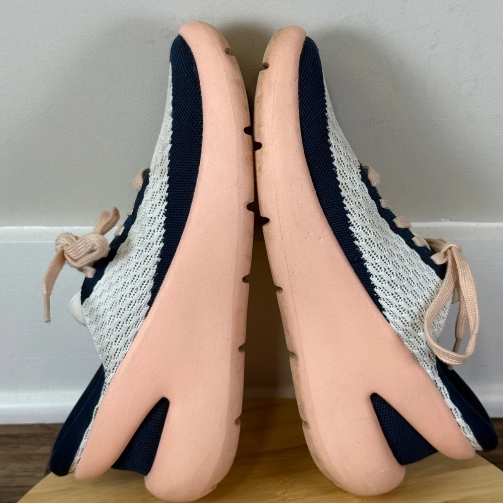 Good Kizik Roamer Sneakers Women's 8 Pink Navy Hands-Free Slip On DROABC06-1D